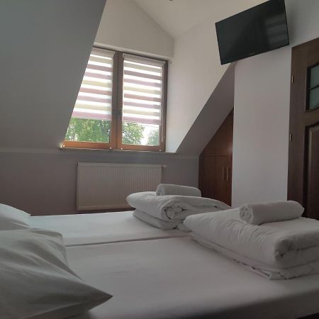 Cztery Pory Roku Guest House Białowieża Eksteriør bilde