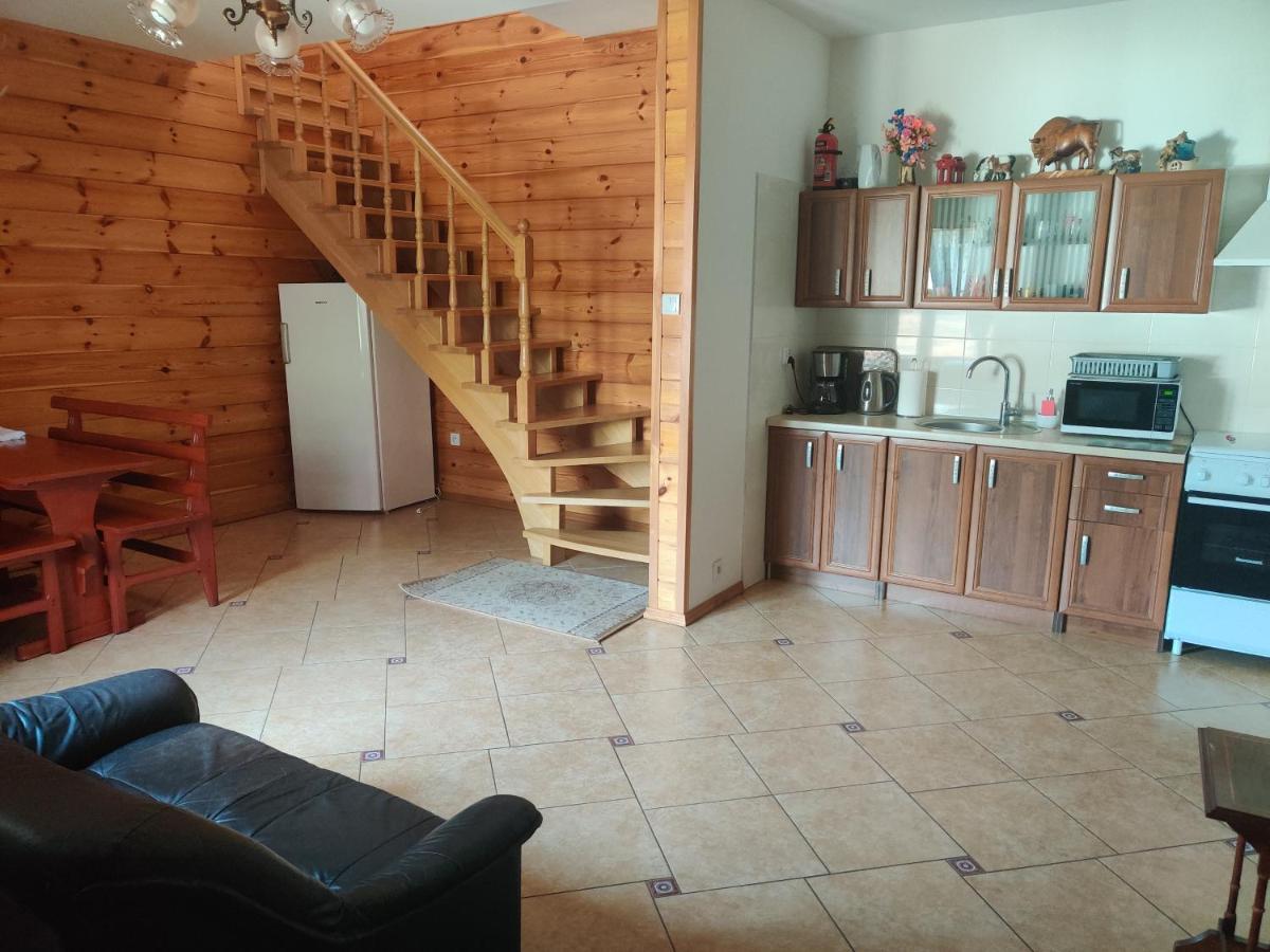 Cztery Pory Roku Guest House Białowieża Eksteriør bilde