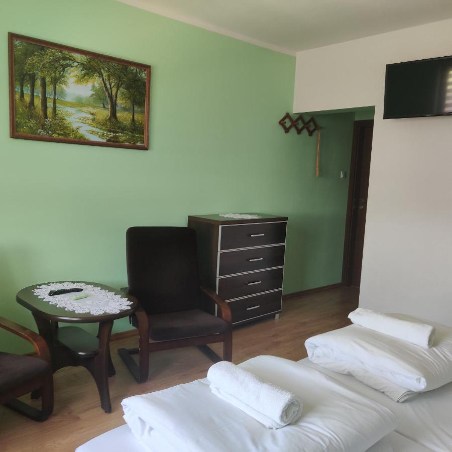 Cztery Pory Roku Guest House Białowieża Eksteriør bilde